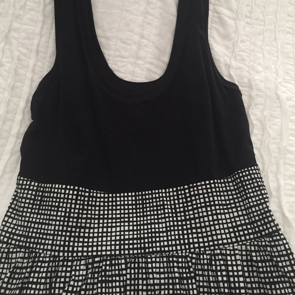Express Dress - Picture 2 of 2